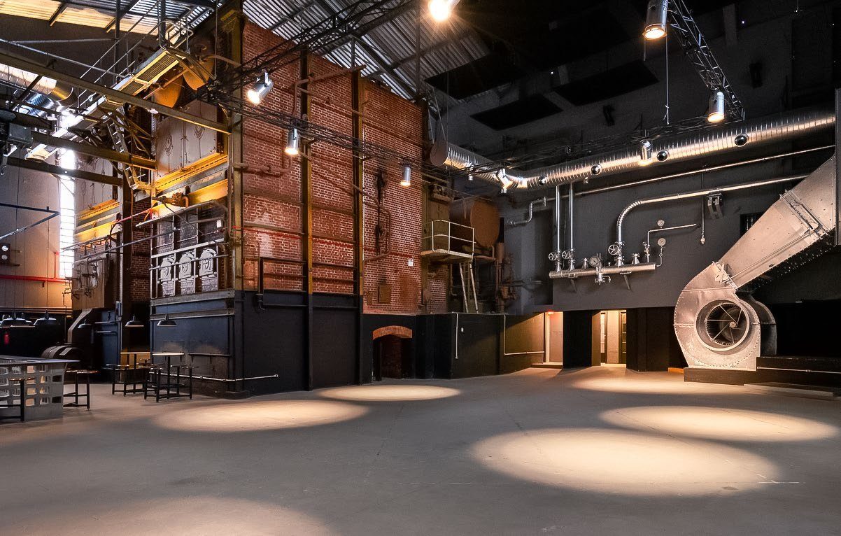 Espaço Caldeira, galpão industrial com as caldeiras originais de 1918
